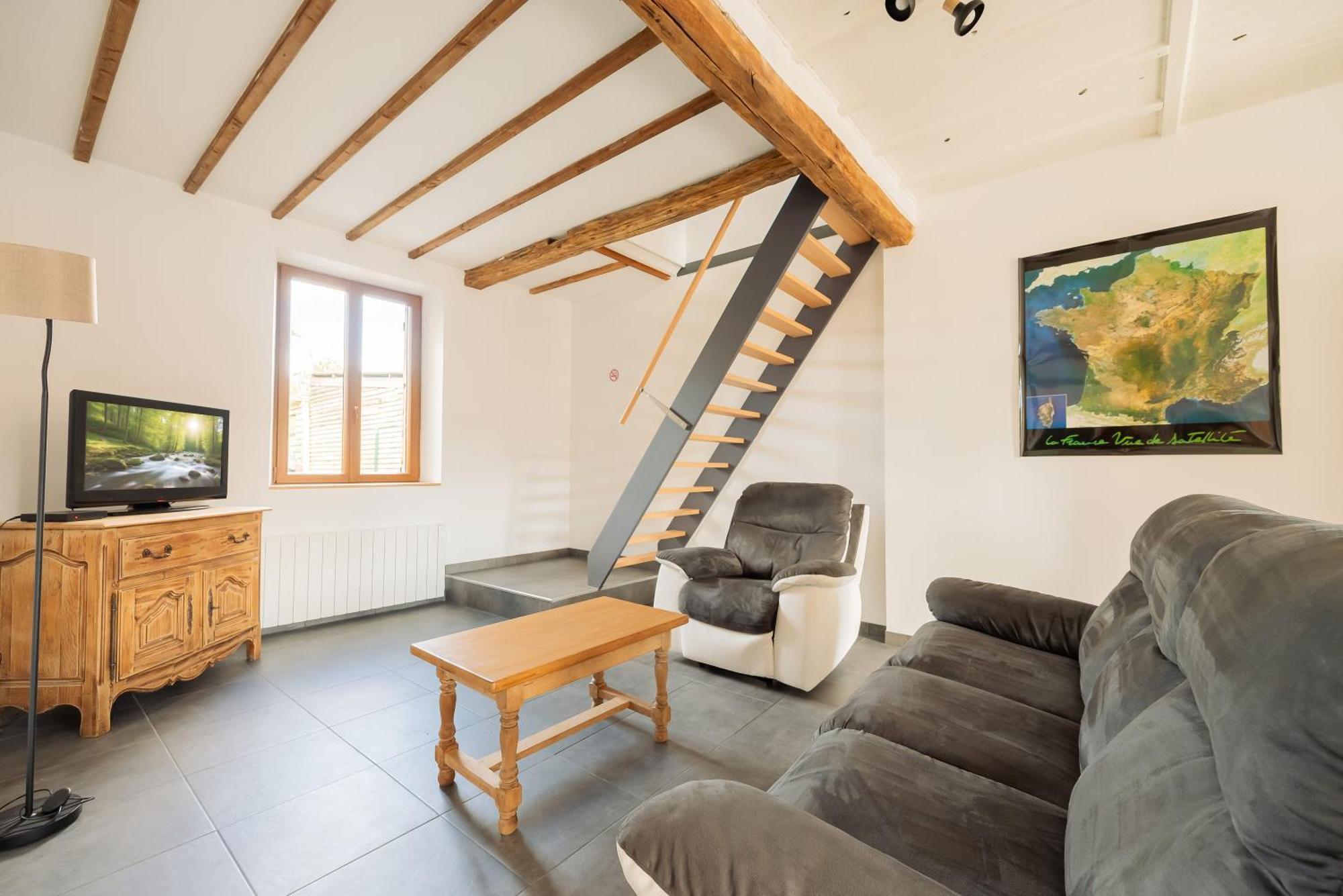 Gite De La Louviere - Maison De Campagne Grandpre Kültér fotó