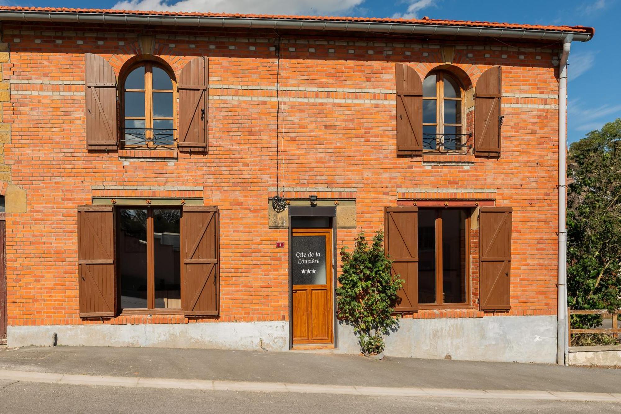 Gite De La Louviere - Maison De Campagne Grandpre Kültér fotó
