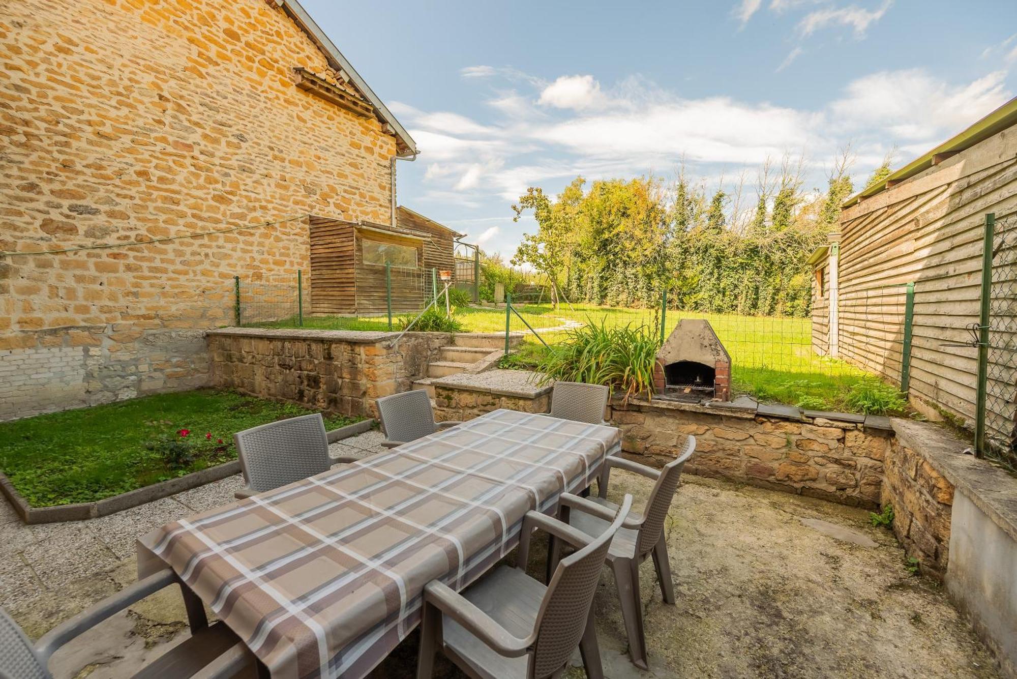 Gite De La Louviere - Maison De Campagne Grandpre Kültér fotó